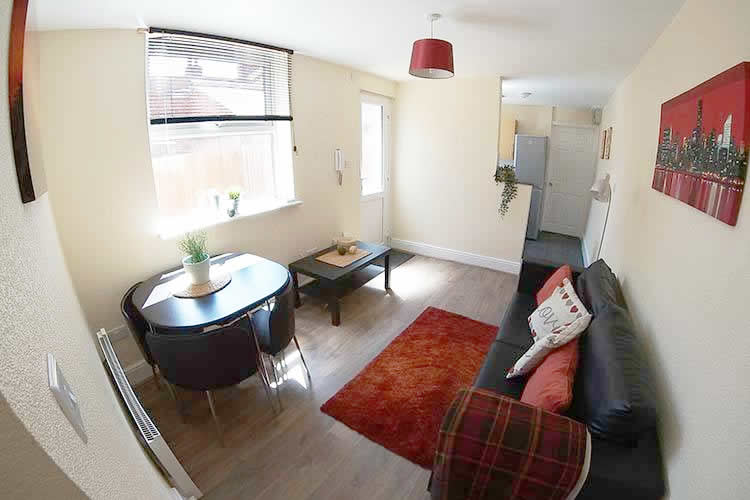 Accommodation for 2 near waterside campus